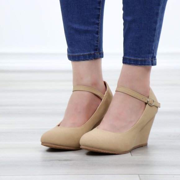 Faux Nubuck Leather Low Wedge Classy Heel - Picture 12 of 13